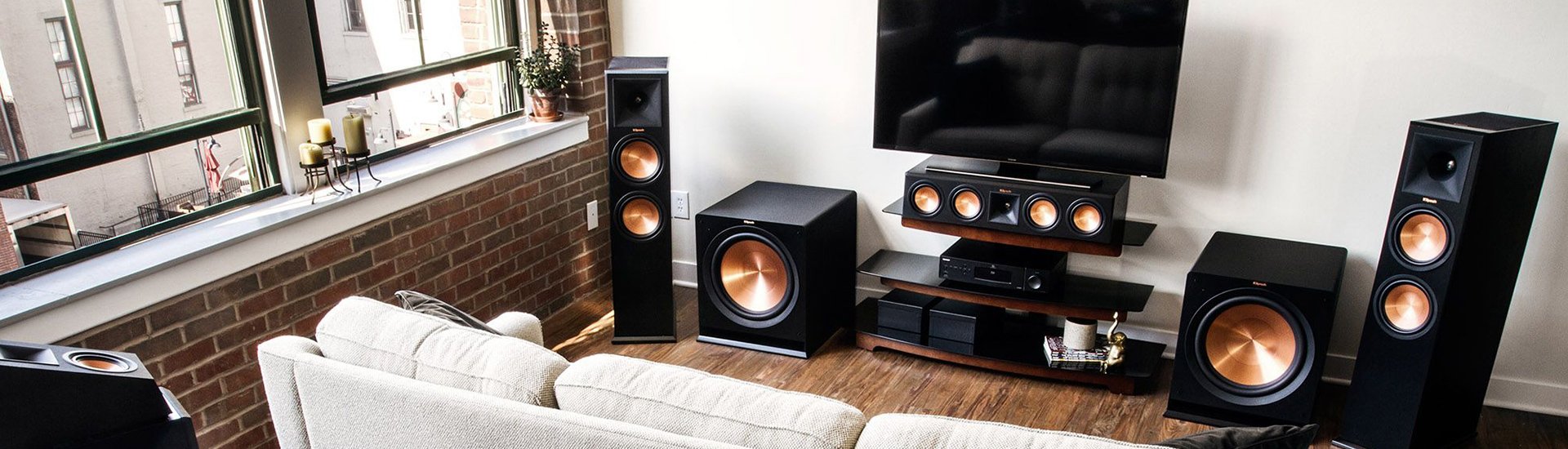 How to Choose a Home Theater System: Buying Guide