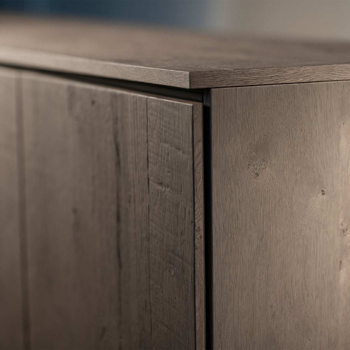 Salamander Designs Chameleon Collection Lancaster 347 Quad AV Cabinet (Rough-Sawn Barnboard Oak)