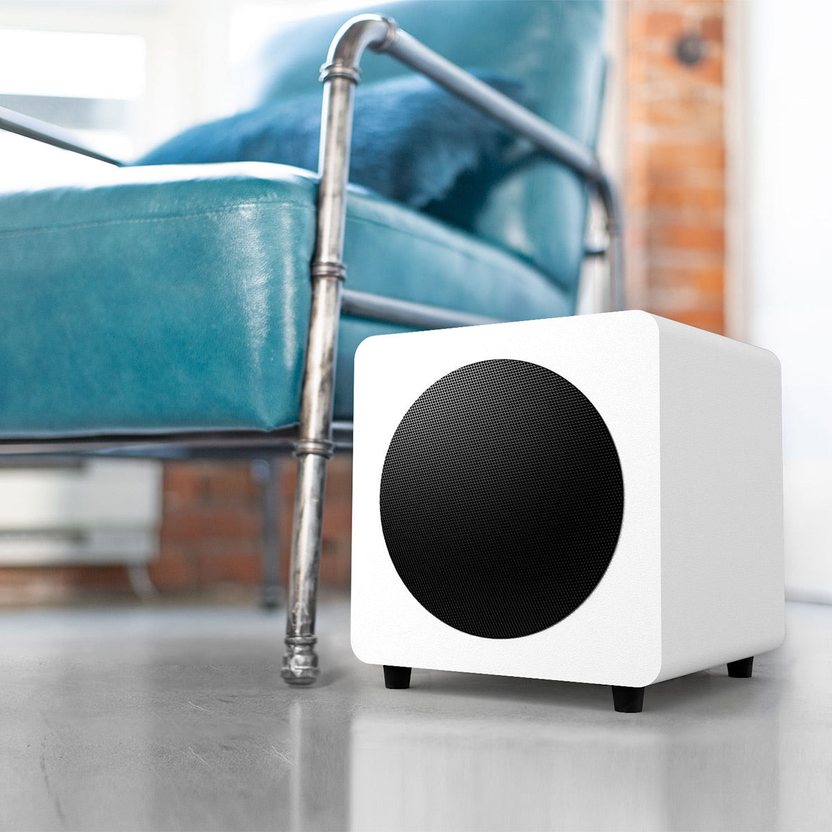 Kanto SUB8 8-inch Sealed Powered Subwoofer (Matte White)