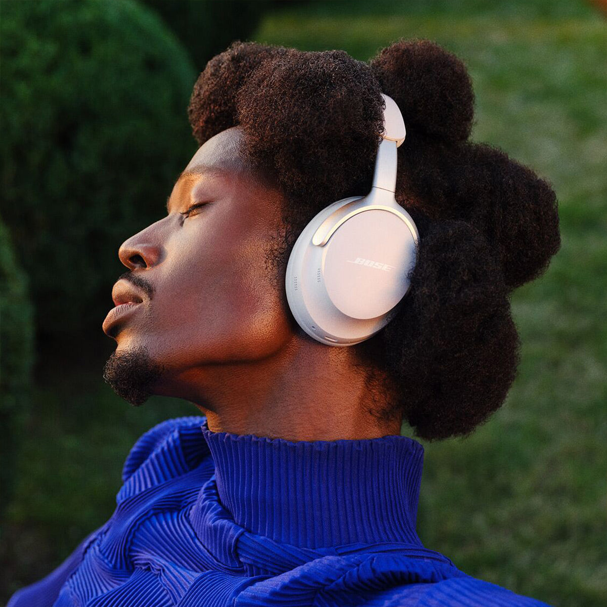 Bose Wireless Headphone Bundle with QuietComfort Ultra Wireless Noise Cancelling Headphones and QuietComfort Noise Cancelling Headphones (White)