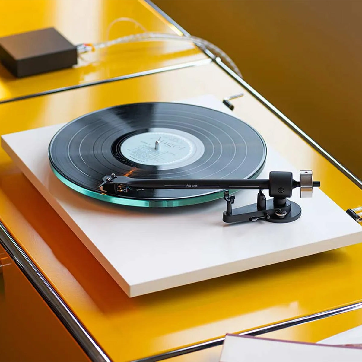 Pro-Ject T2 Turntable with Sumiko Rainier Cartridge (Satin White)