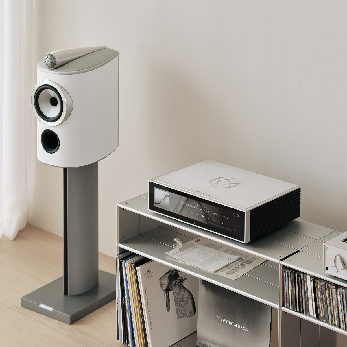 HiFi Rose RS151 Network Streamer (Silver)