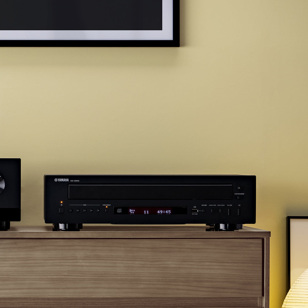 Yamaha CD-C603BL 5-Disc CD Changer with USB Playback and PlayXChange (Black)