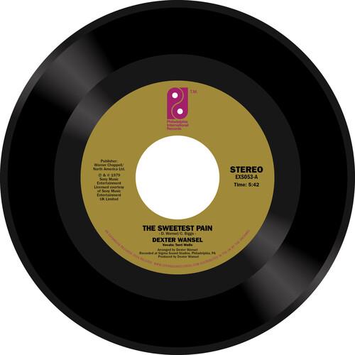 Black vinyl single with gold center label and stereo designation