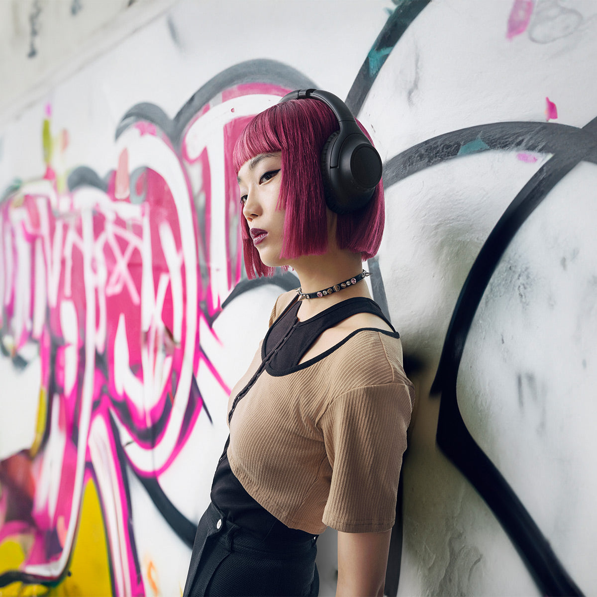 Audio-Technica ATH-S300BT Bluetooth Over-Ear Headphones (Black)