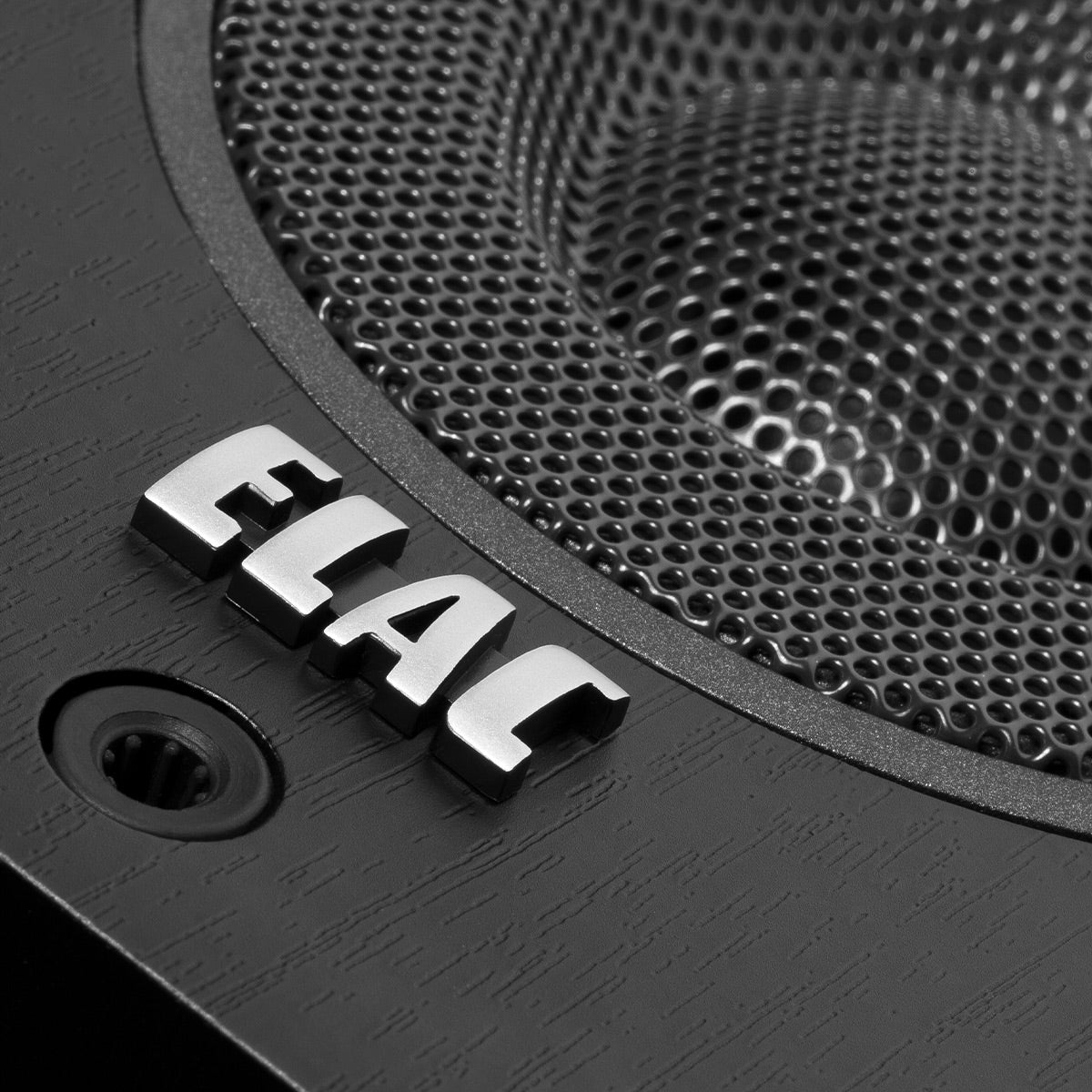 ELAC C5.2 Debut 2.0 Center Channel Speaker (Black Ash Vinyl)