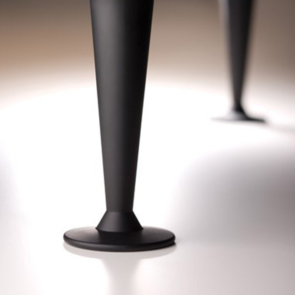 Salamander Designs Stilletto Feet for Chameleon and Synergy Cabinets - Pack of 8 (Black)