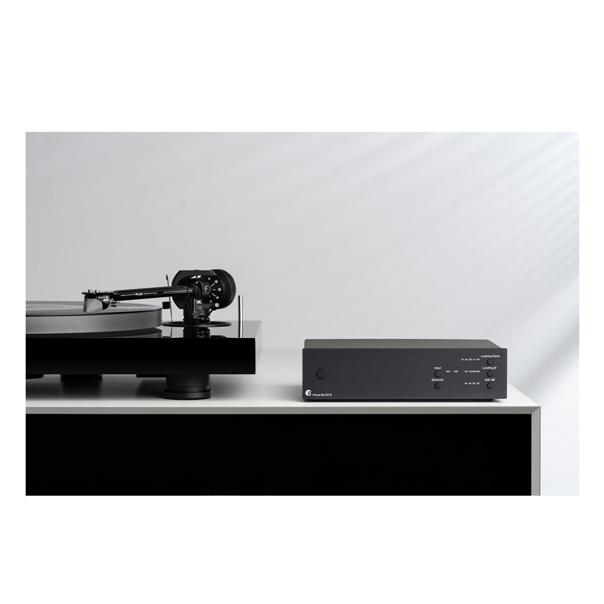 Pro-Ject Phono Box S3 B Balanced & Discrete MM/MC Phono Preamp (Black)