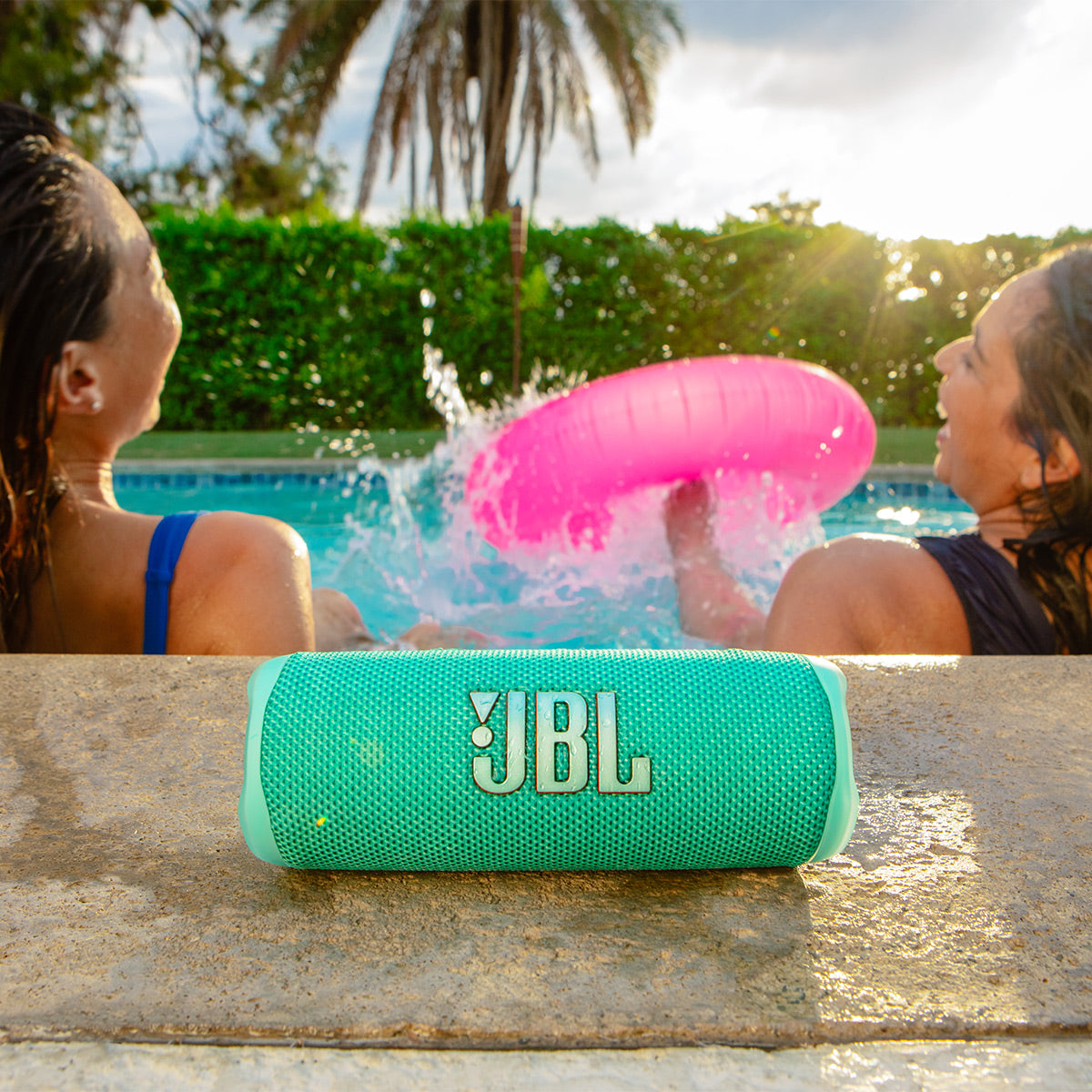 JBL Flip 6 Waterproof Portable Speaker with gSport Carbon Fiber Case (Teal)