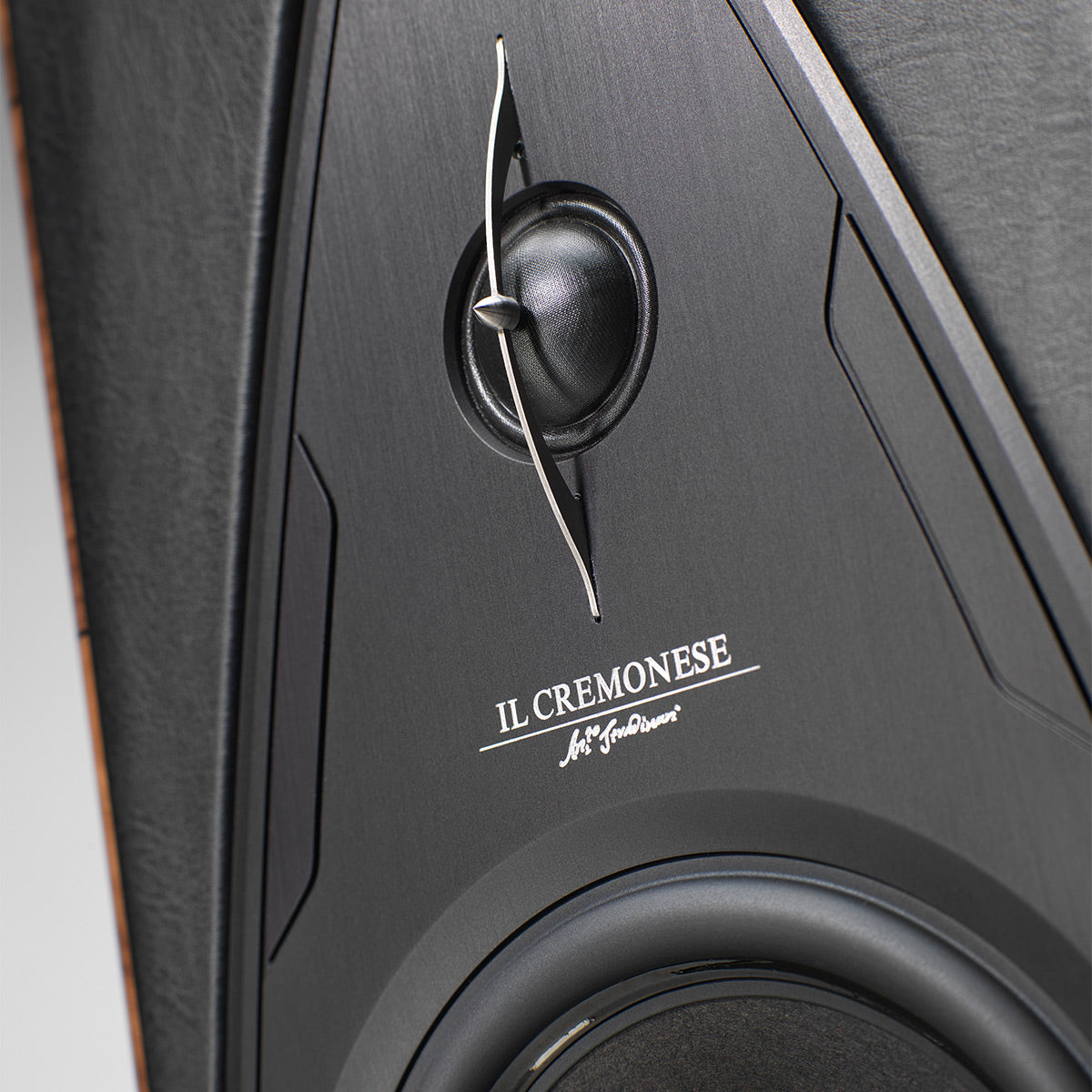 Sonus faber Il Cremonese High Resolution Floorstanding Loudspeakers - Pair (Walnut)