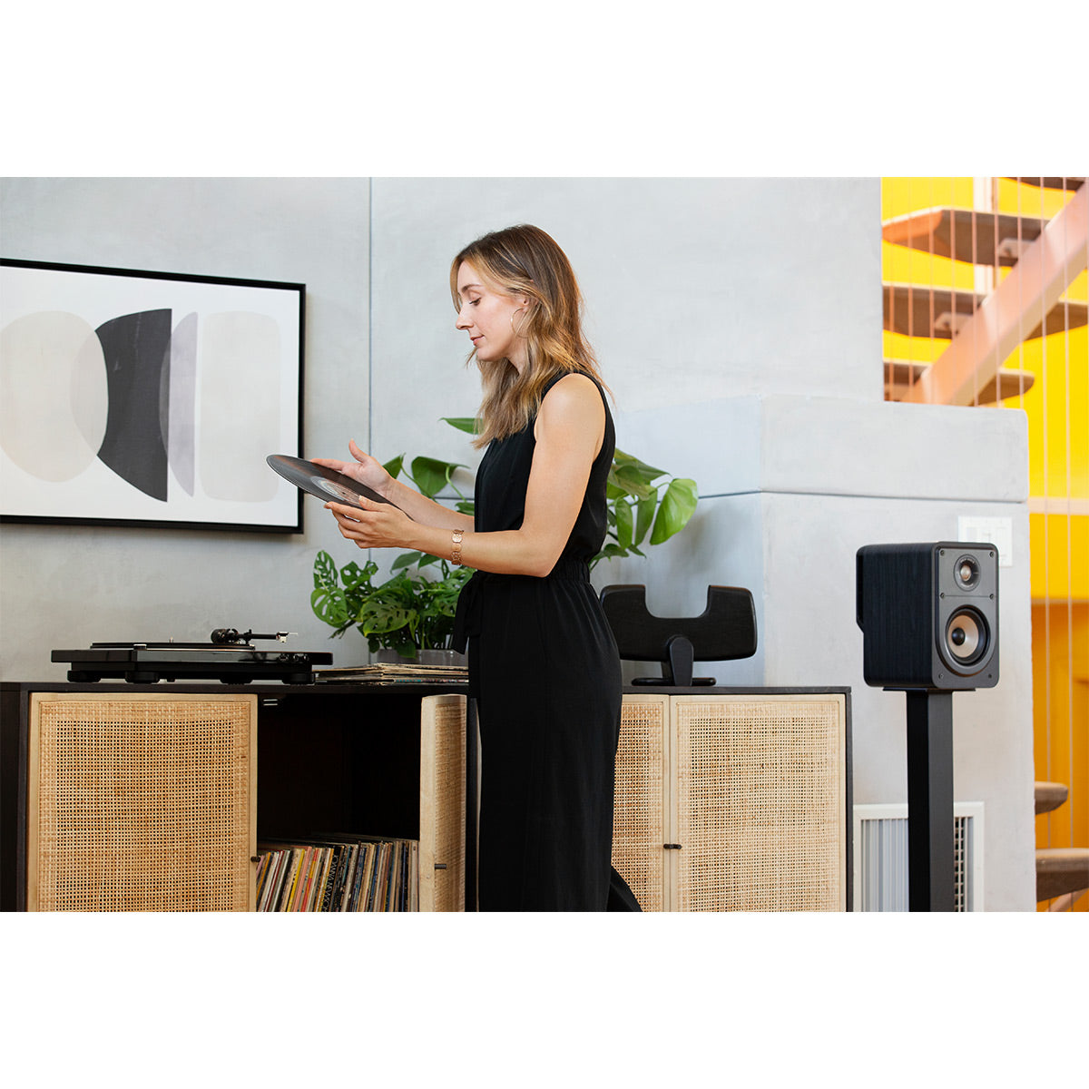 Polk Audio Signature Elite ES15 Compact Bookshelf Speakers - Pair (Black)