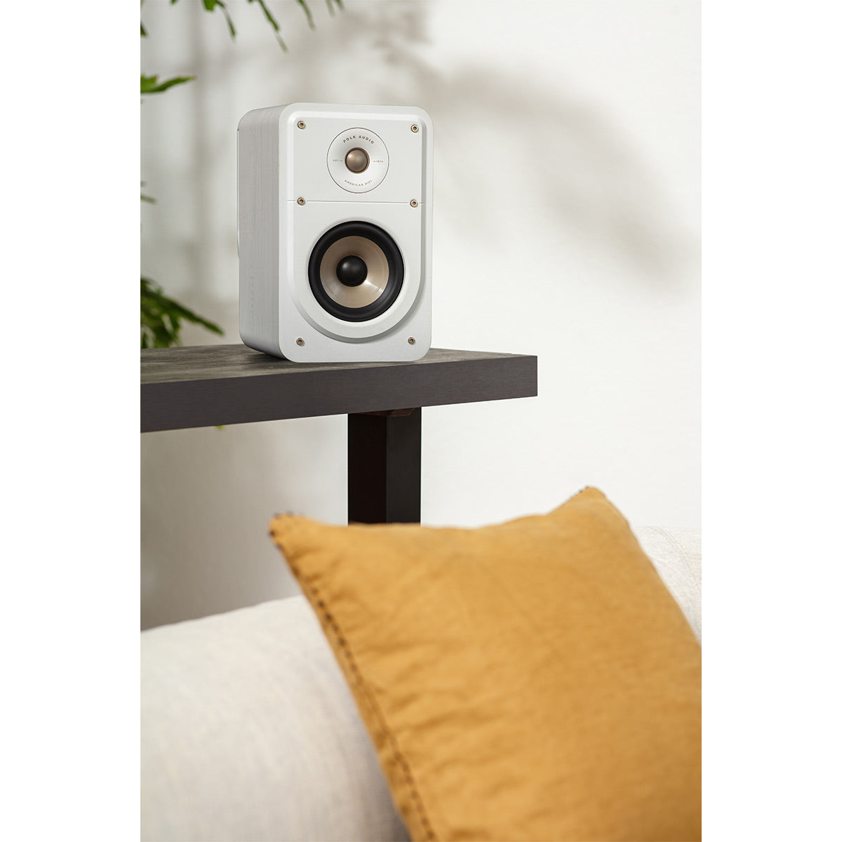 Polk Audio Signature Elite ES15 Compact Bookshelf Speakers - Pair (White)
