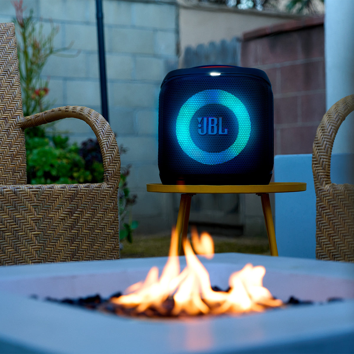 JBL Party Box Encore Essential 2 Portable Party Speaker
