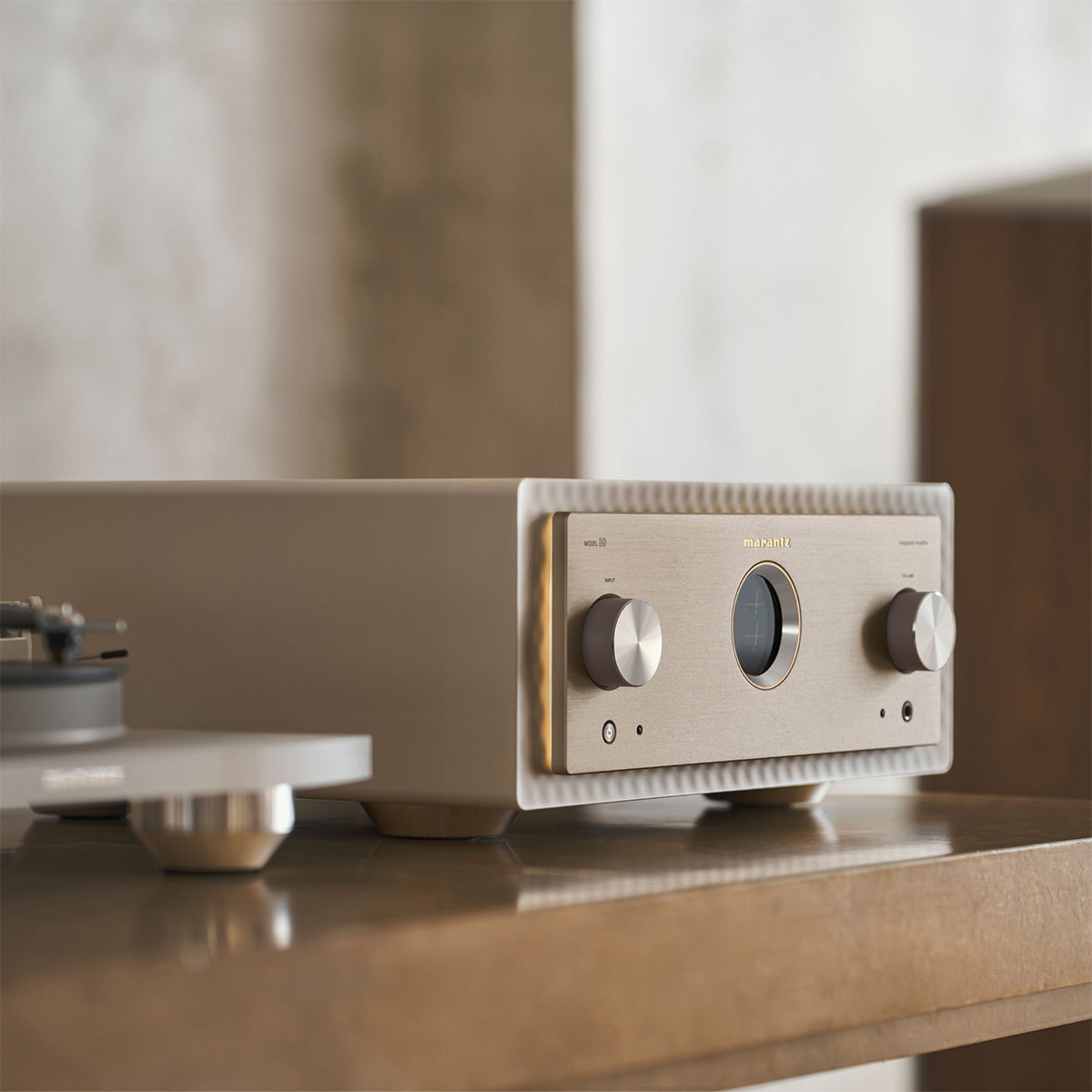 Marantz MODEL10 Integrated Amplifier (Champagne)