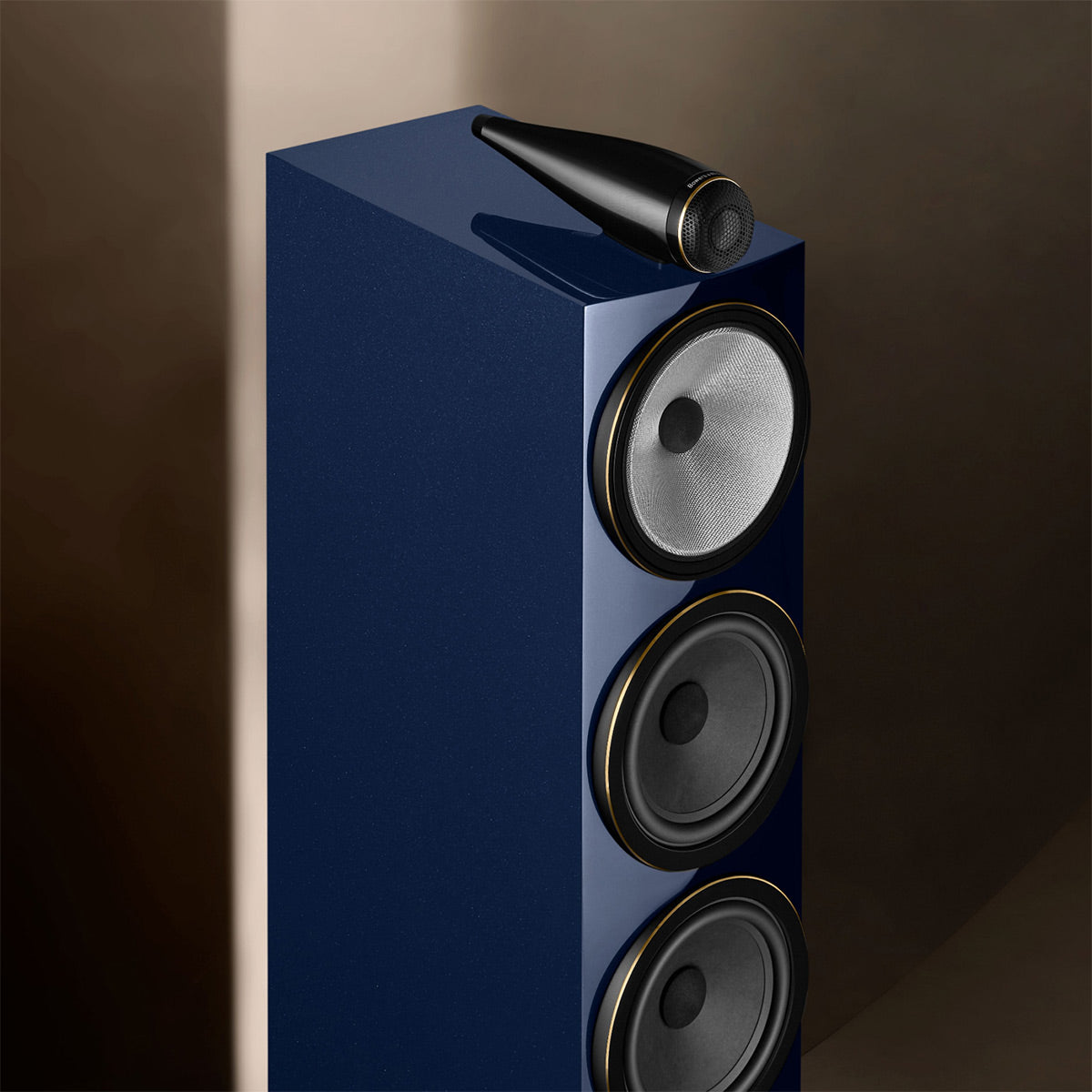 Bowers & Wilkins 702 S3 Signature Continuum FST 中音技術細節
