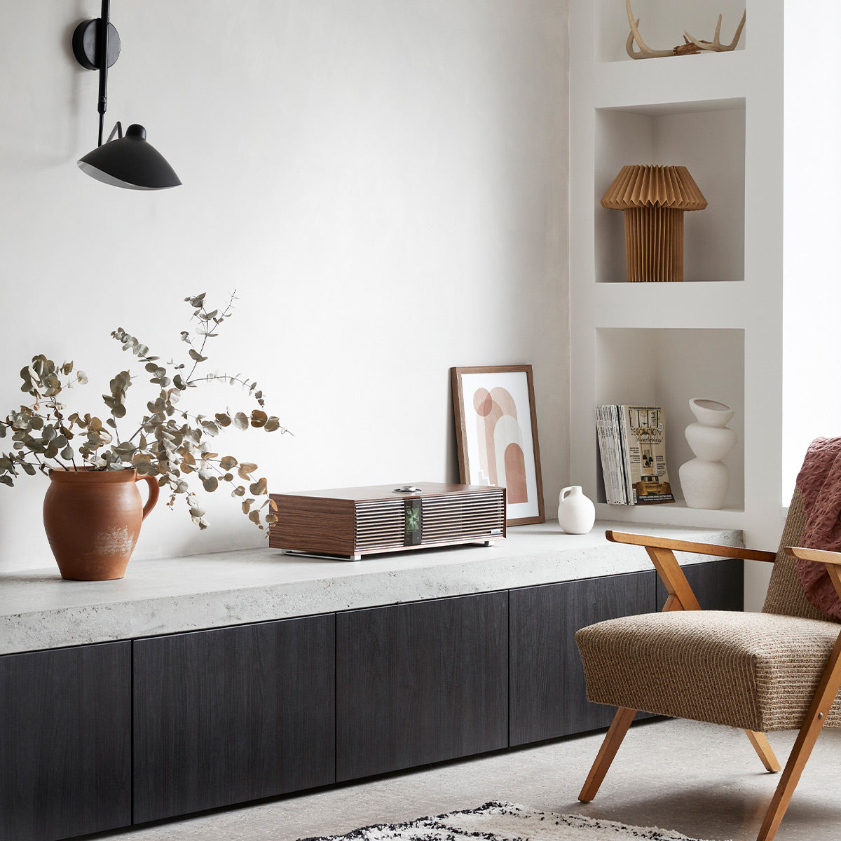 Ruark Audio R410 Integrated Music System (Walnut/Walnut)