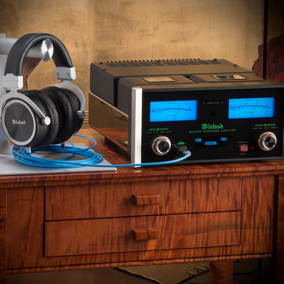 McIntosh MHA150 Headphone Amplifier