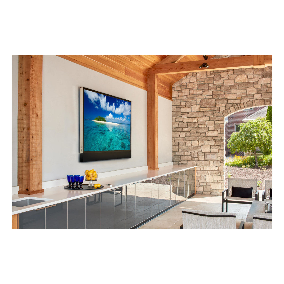 Seura STM3-86-U 86" Ultra Bright Outdoor Television