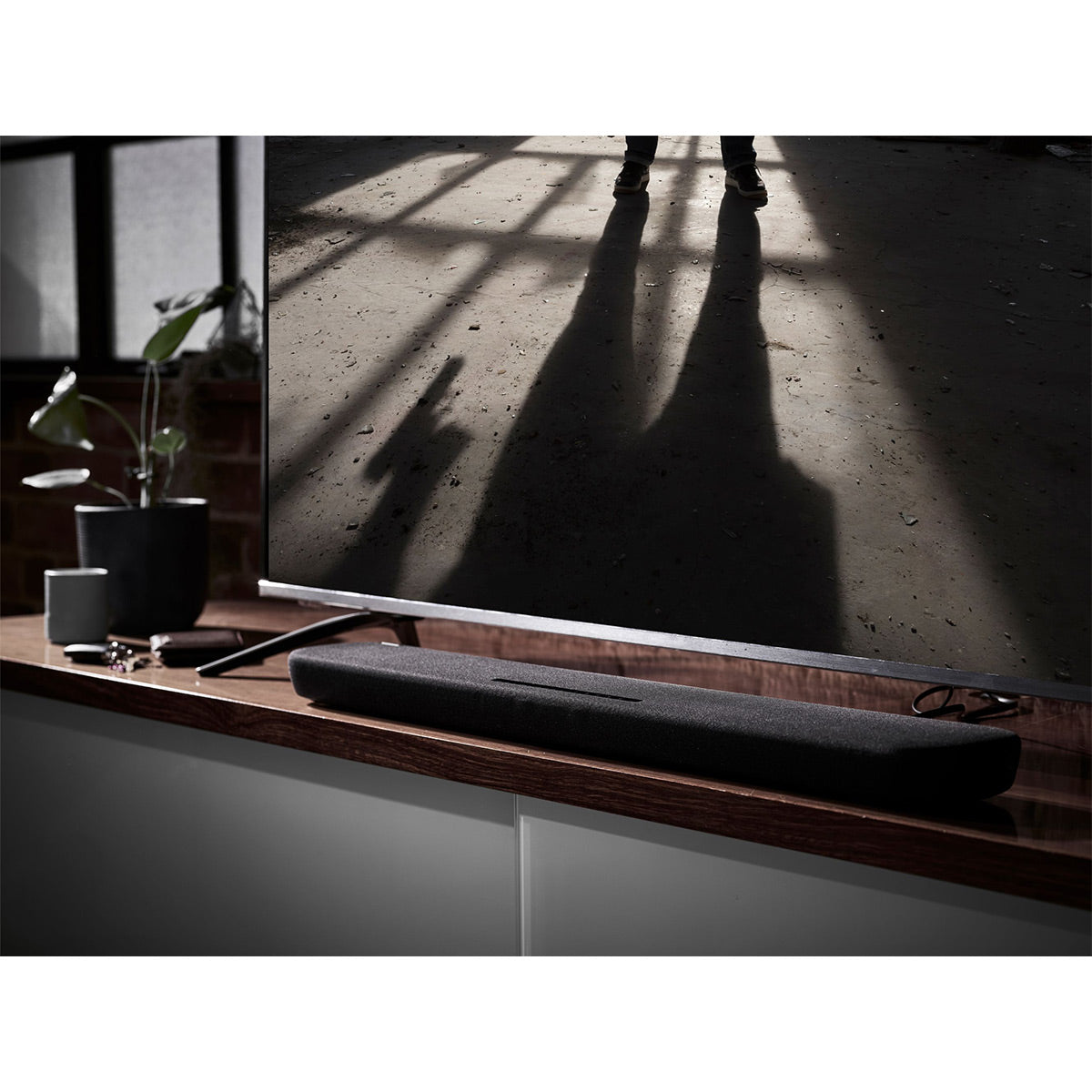 Yamaha YAS-109 Sound Bar with Built-in Subwoofers and Alexa Built-in