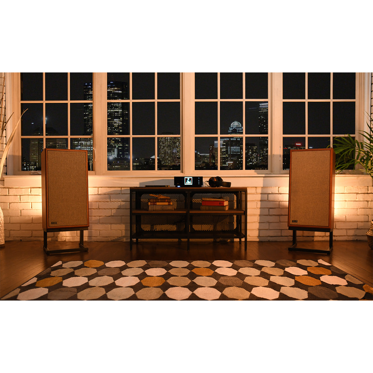 KLH Model Five 3-way 10-inch Acoustic Suspension Floorstanding Speaker - Each (Mahogany)
