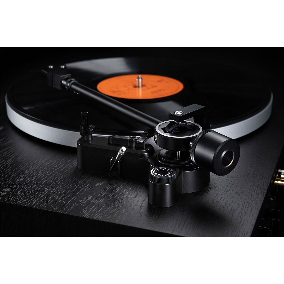 Dual CS 518 Manual Hi-Fi 3-Speed Turntable (Black Veneer)