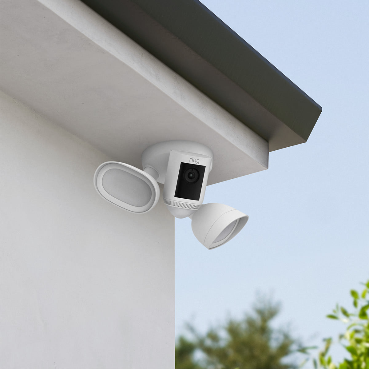Ring Floodlight Cam Wired Pro (White)