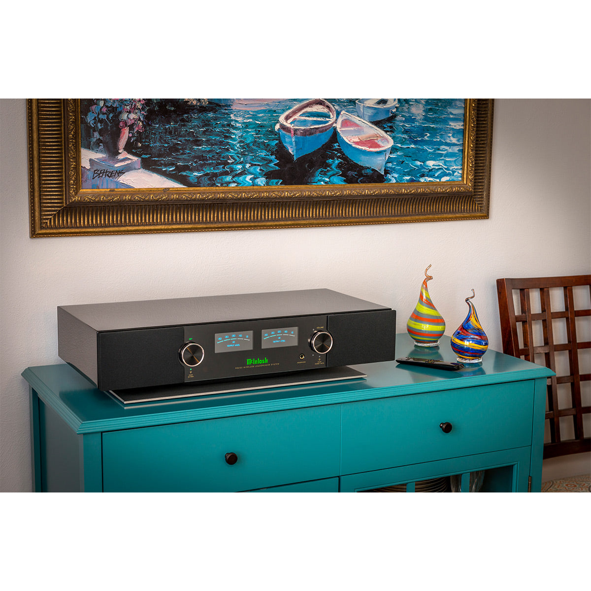 McIntosh RS250 Wireless Loudspeaker System