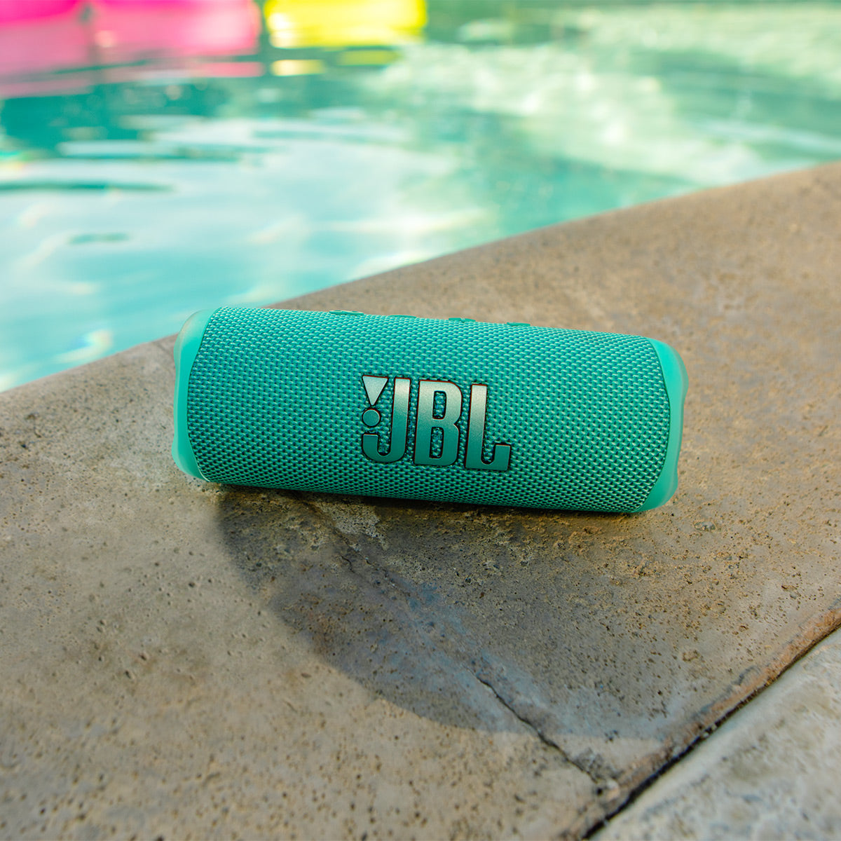 JBL Flip 6 Portable Waterproof Speaker (Teal)