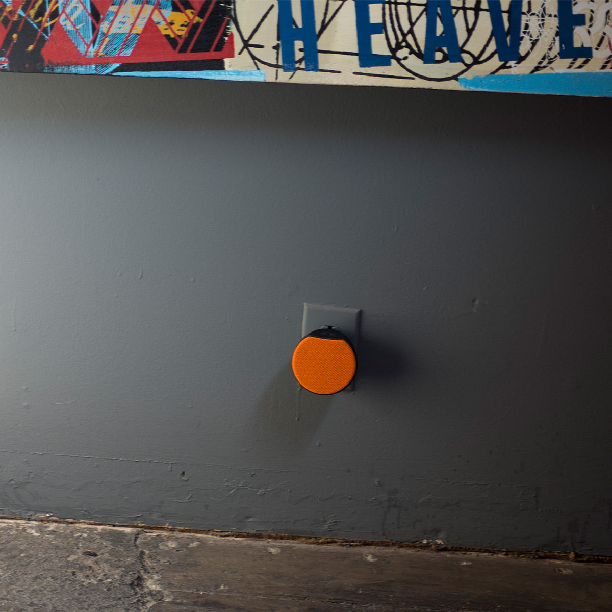 OC Acoustic Newport Plug-in Outlet Speaker with Bluetooth 5.1 and Built-in USB Type-A Charging Port (Orange/Black)