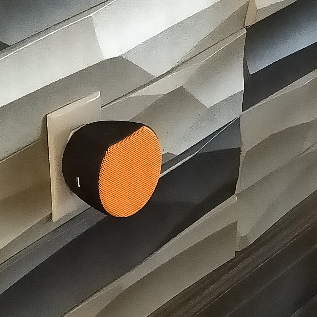OC Acoustic Newport Plug-in Outlet Speaker with Bluetooth 5.1 and Built-in USB Type-A Charging Port (Orange/Black)
