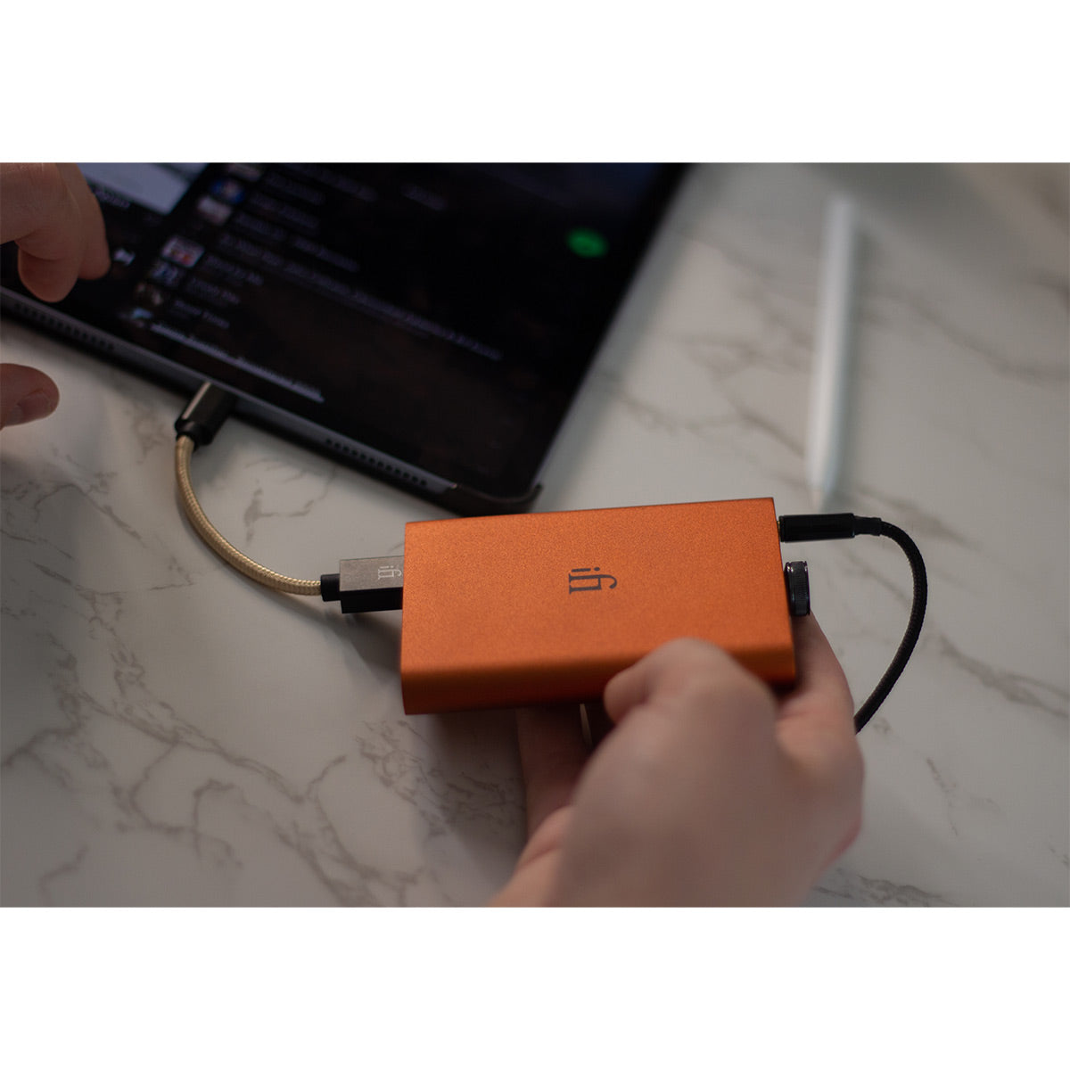 iFi Audio Hip-dac2 Portable USB DAC and Headphone Amp with Soft Protective Case