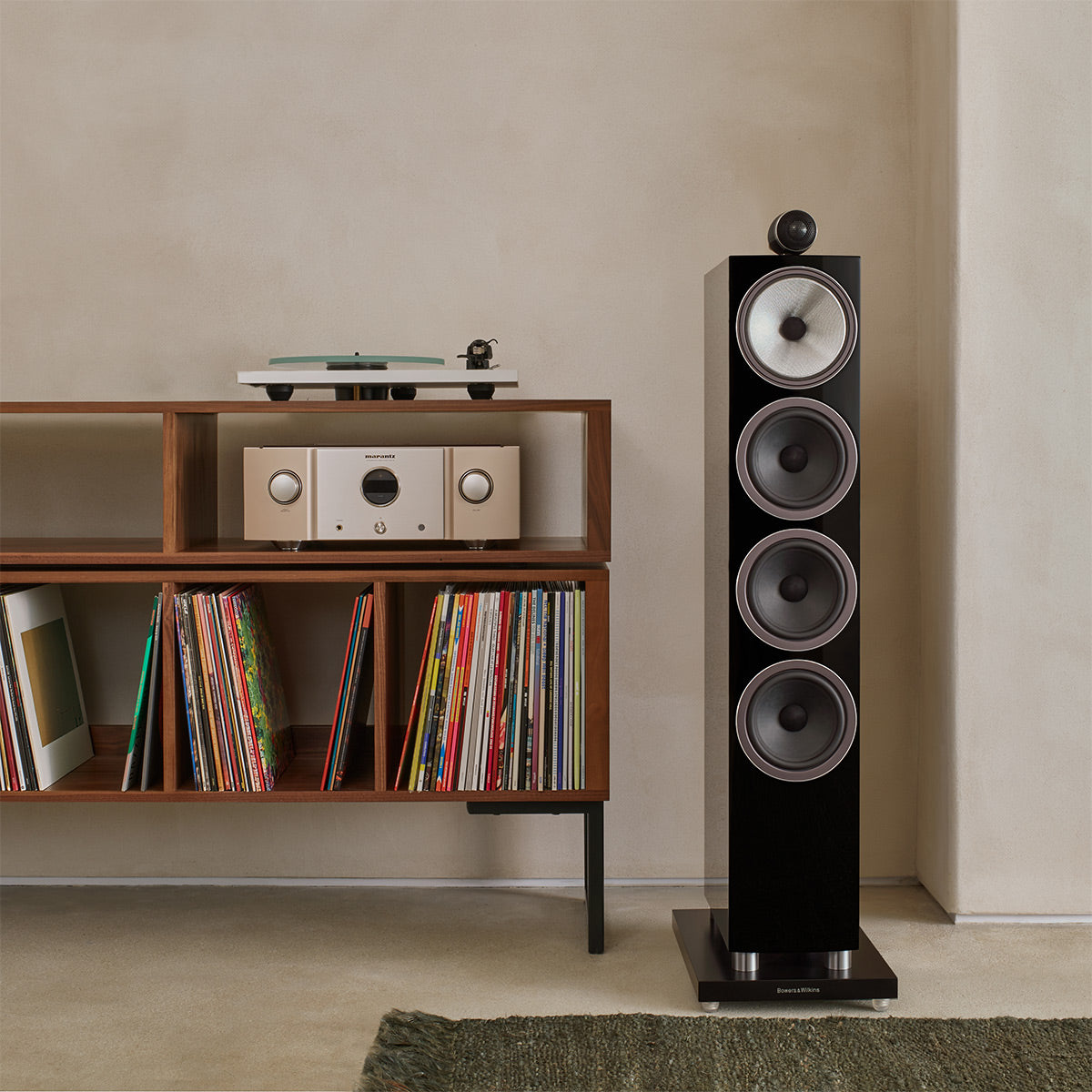 Bowers & Wilkins 702 S3 3-Way Floorstanding Speaker - Each (Gloss Black)