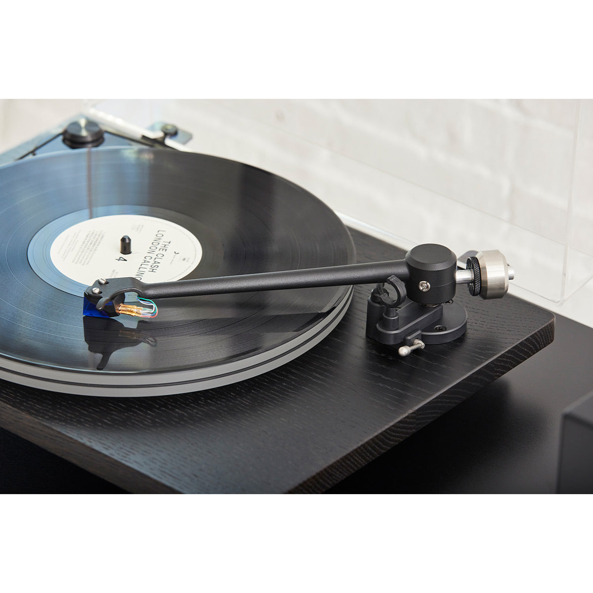 U-Turn Audio Orbit Theory Turntable with Ortofon 2M Blue Cartridge & Built-In Phono Pre-Amp (Ebonized Oak)