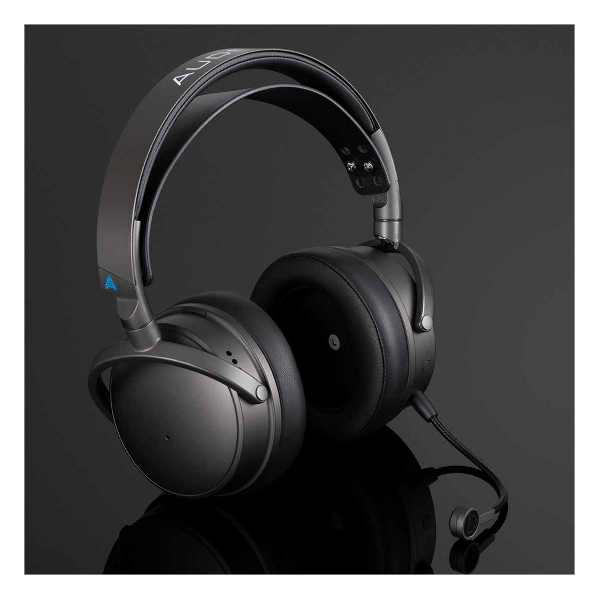 Audeze Maxwell Wireless Gaming Headset for Playstation, Windows, macOS,  Android, iOS, and Nintendo Switch with Tempest 3D Audio