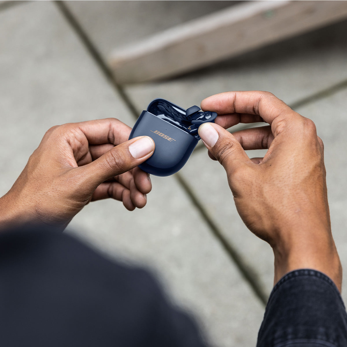 Bose QuietComfort Earbuds II True Wireless with Personalized Noise Cancellation (Limited Edition Midnight Blue)