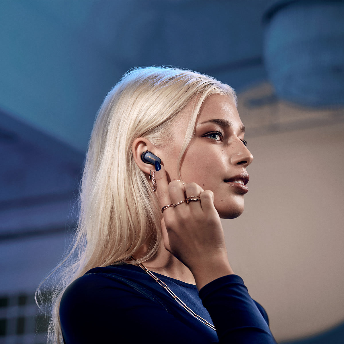 Bose QuietComfort Earbuds II True Wireless with Personalized Noise Cancellation (Limited Edition Midnight Blue)