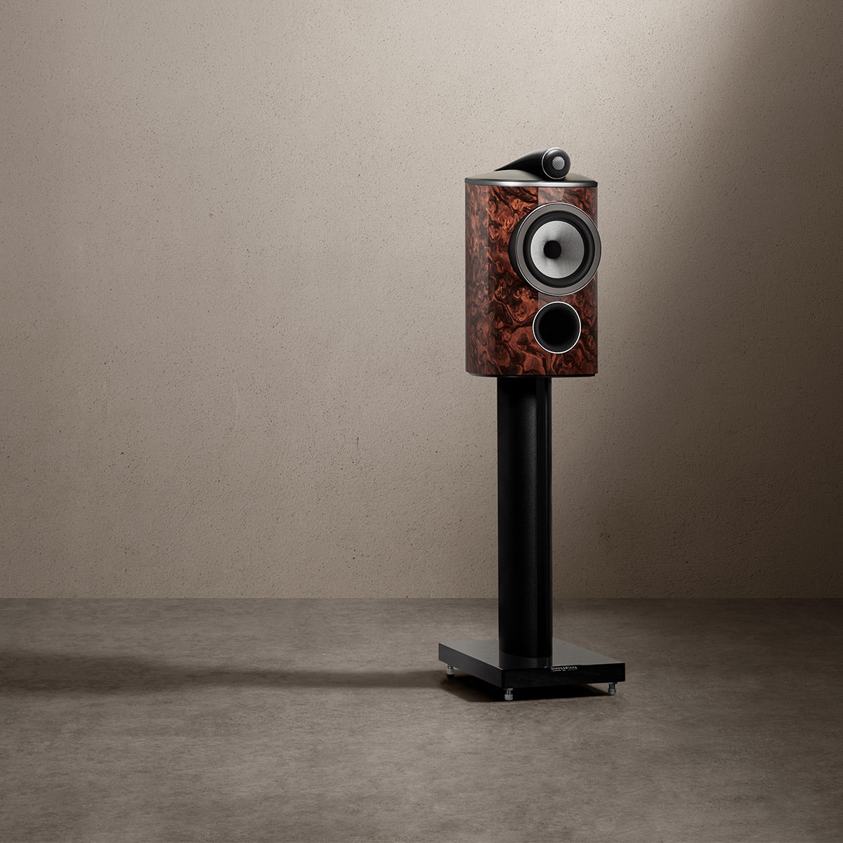 Bowers & Wilkins 805 D4 Signature 2-Way Bookshelf Speaker - Each (California Burl Gloss)