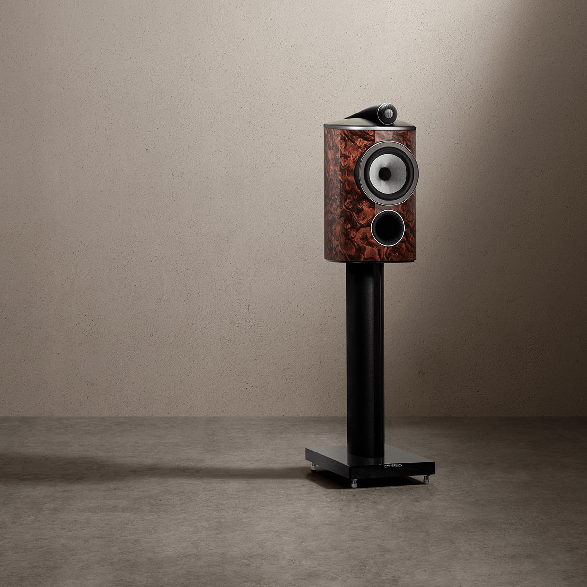 Bowers & Wilkins 805 D4 Signature 2-Way Bookshelf Speaker - Each (California Burl Gloss)