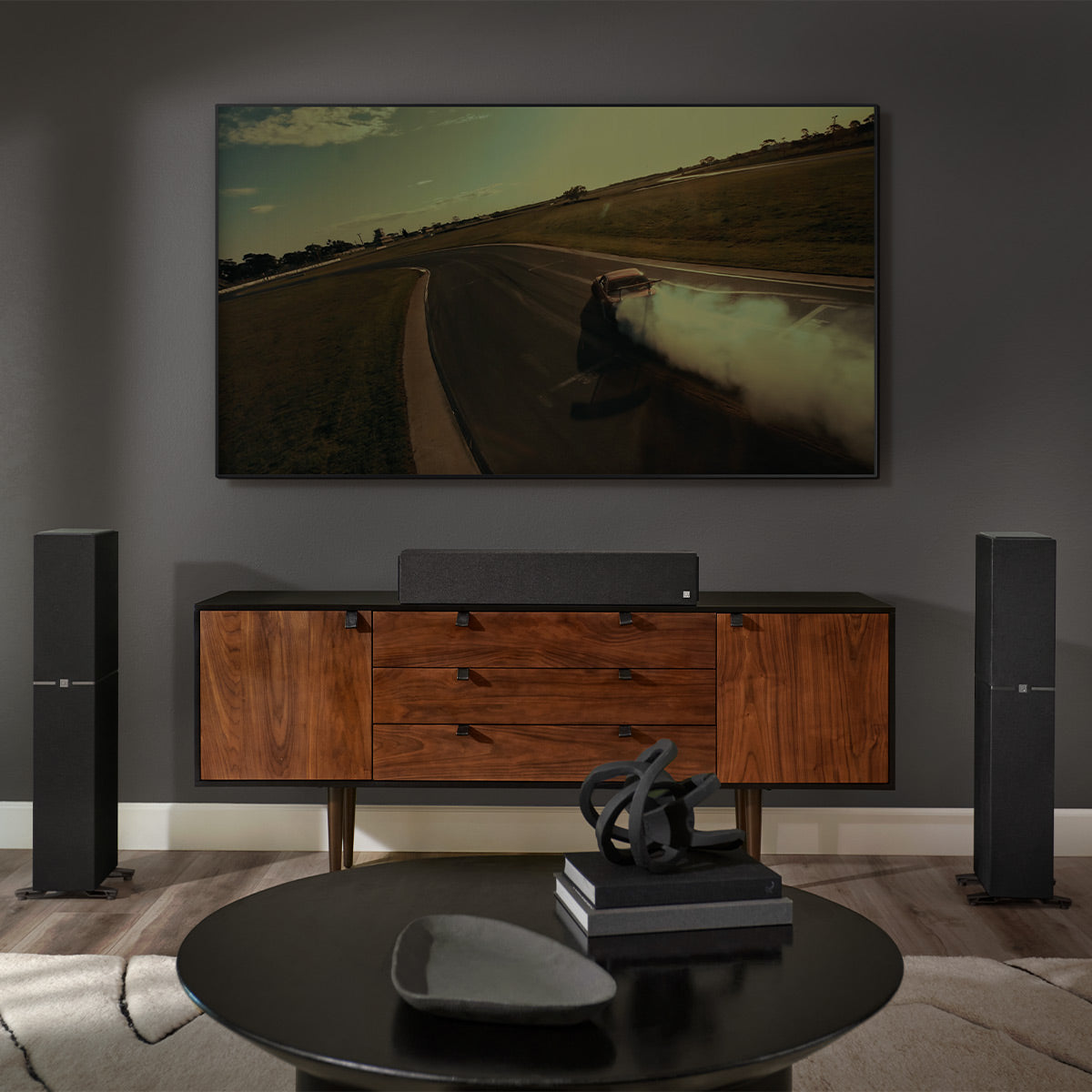 Definitive Technology Dymension DM40 Slim Bipolar Floorstanding Speaker