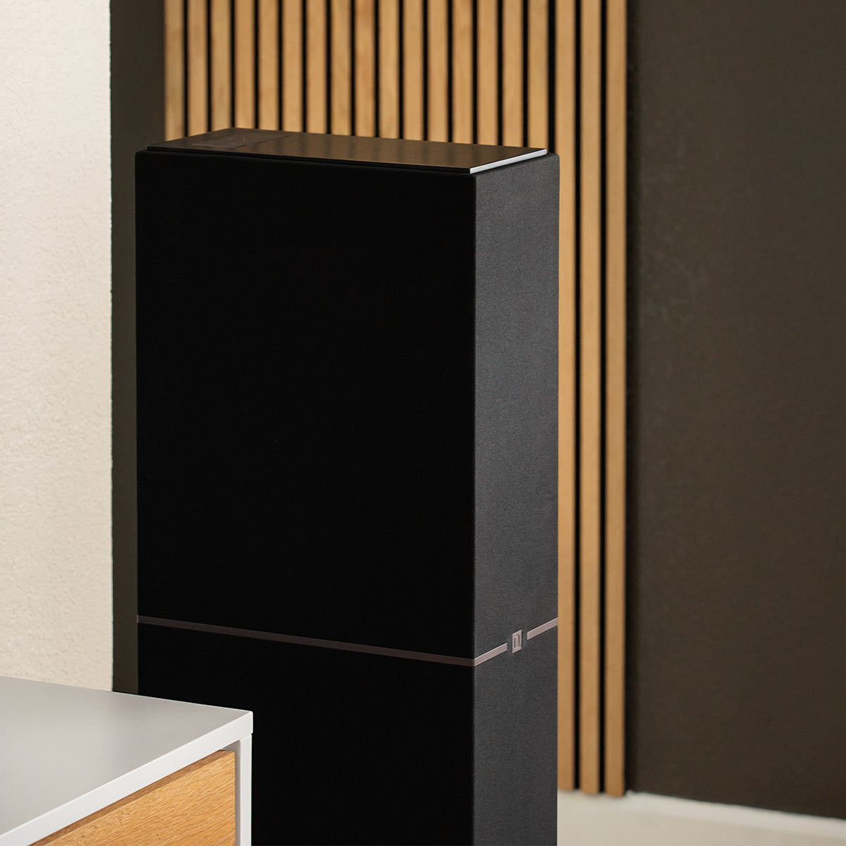 Definitive Technology Dymension DM80 Floorstanding Bipolar Speaker with Built-In 12" Powered Subwoofer