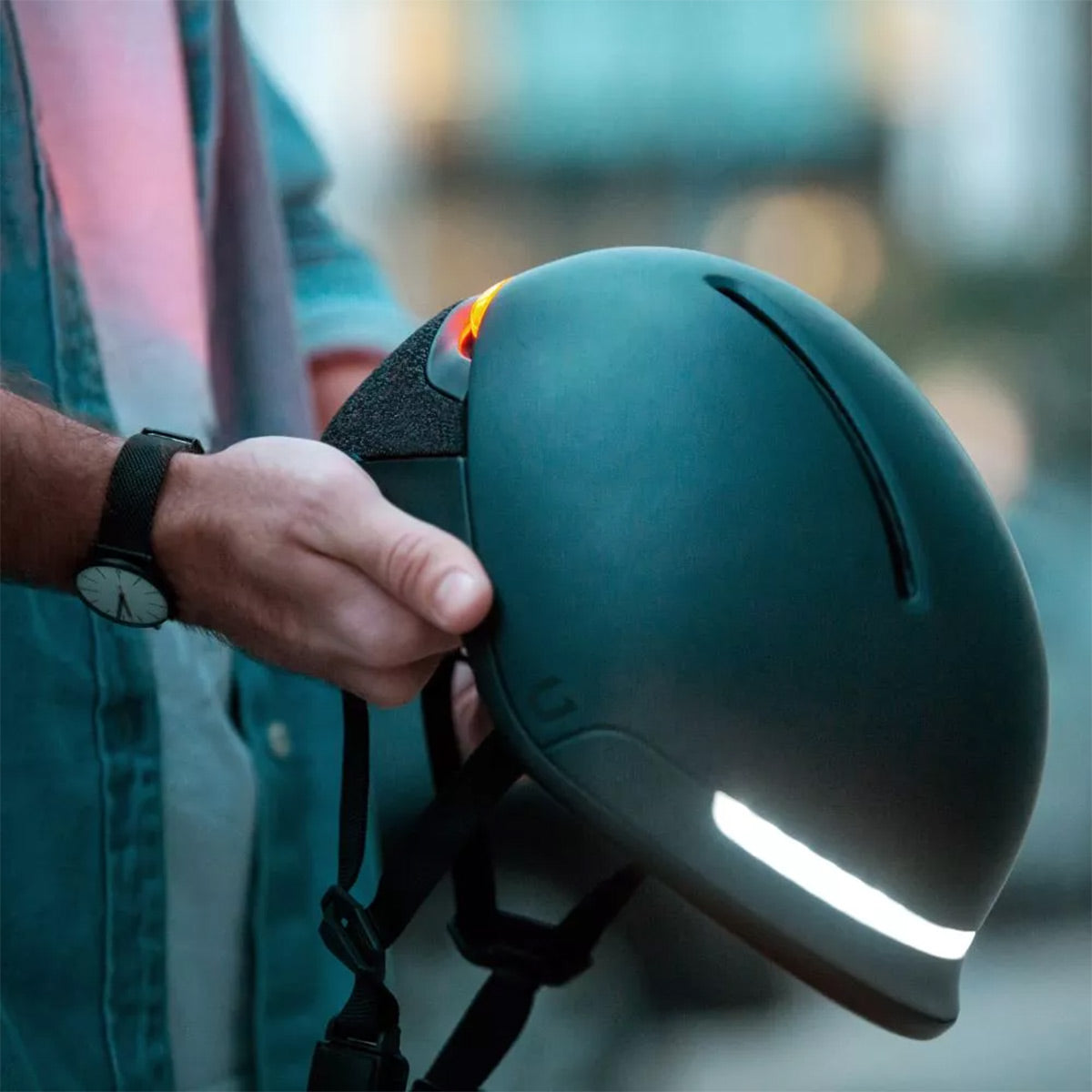 Unit 1 FARO Waterproof Smart Helmet with Mips Impact Safety System & LED Lights - Large (Blackbird)