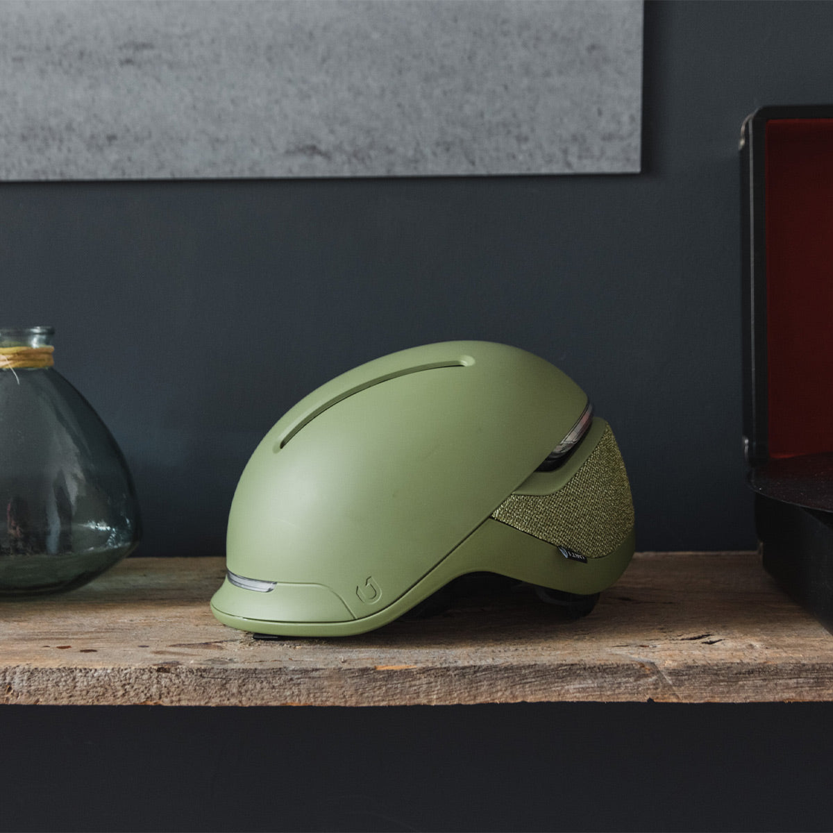 Unit 1 Medium FARO Smart Helmet with IPX-6 Rating and Mips Impact Safety System (Juniper)