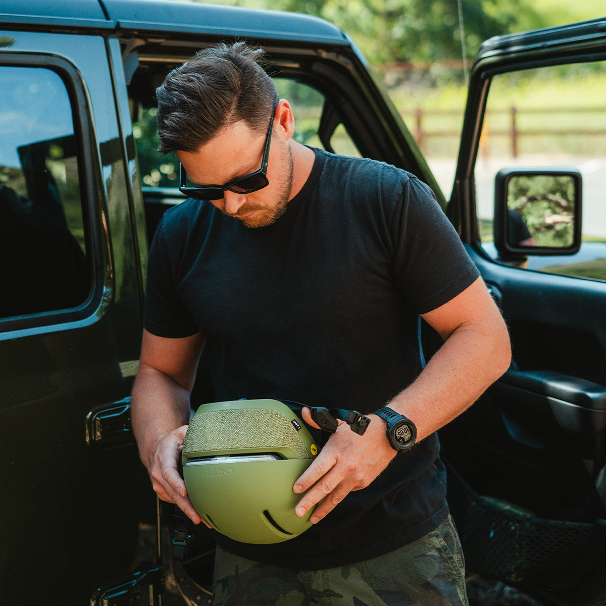 Unit 1 Medium FARO Smart Helmet with IPX-6 Rating and Mips Impact Safety System (Juniper)