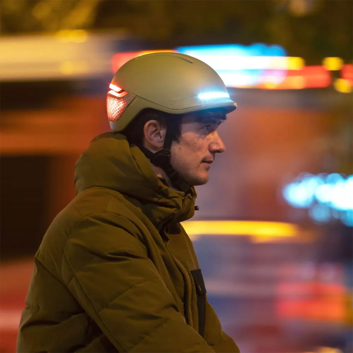 Unit 1 Medium FARO Smart Helmet with IPX-6 Rating and Mips Impact Safety System (Juniper)
