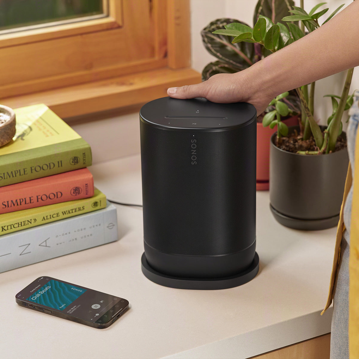 Sonos Move 2 Wireless Charging Base (Black)