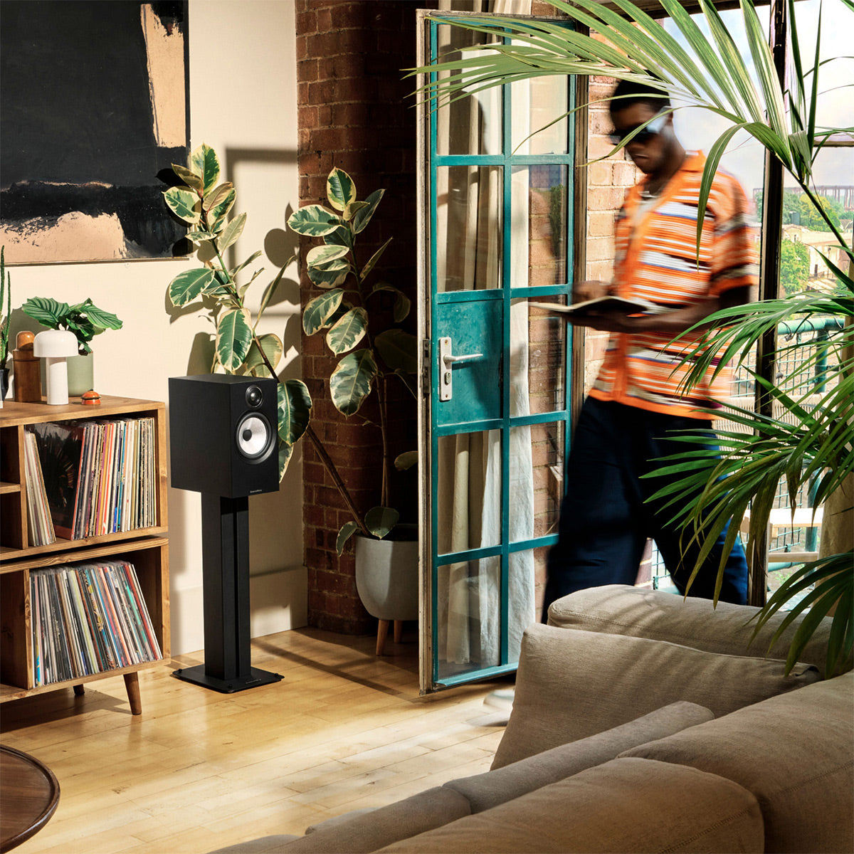 Bowers & Wilkins 606 S3 2-Way Bookshelf Speaker with 6.5" Continuum Cone Driver - Pair (Black)