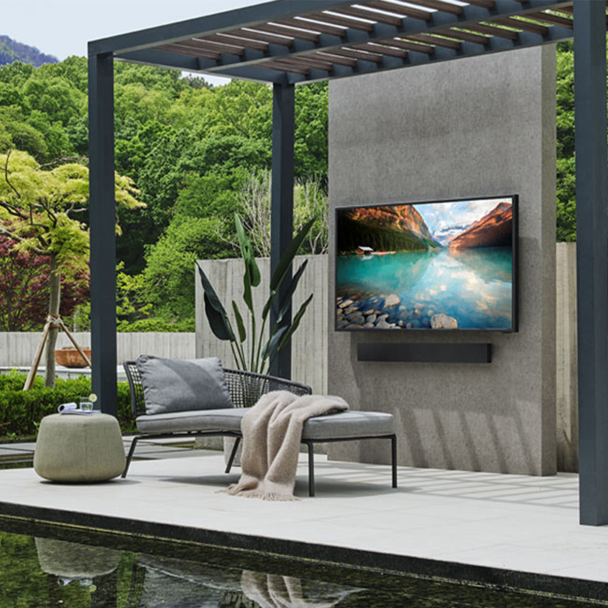 Samsung QN85LST9CA 85" The Terrace Full Sun Outdoor QLED 4K Smart TV