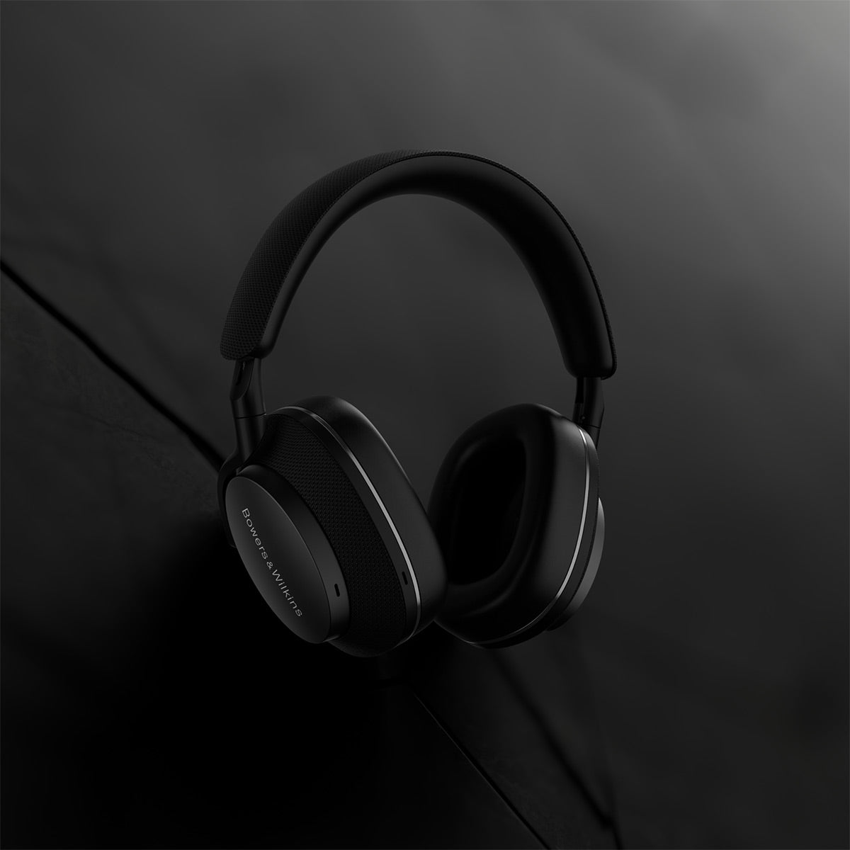 Bowers & Wilkins PX7 S2e Wireless Headphones