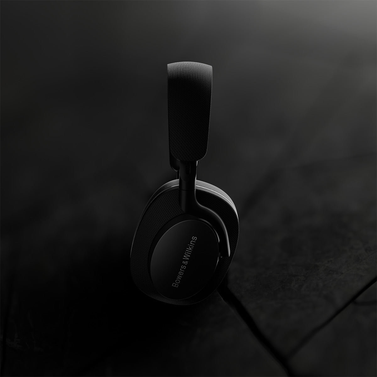  Bowers & Wilkins Px7 S2e Over-Ear Headphones (2023