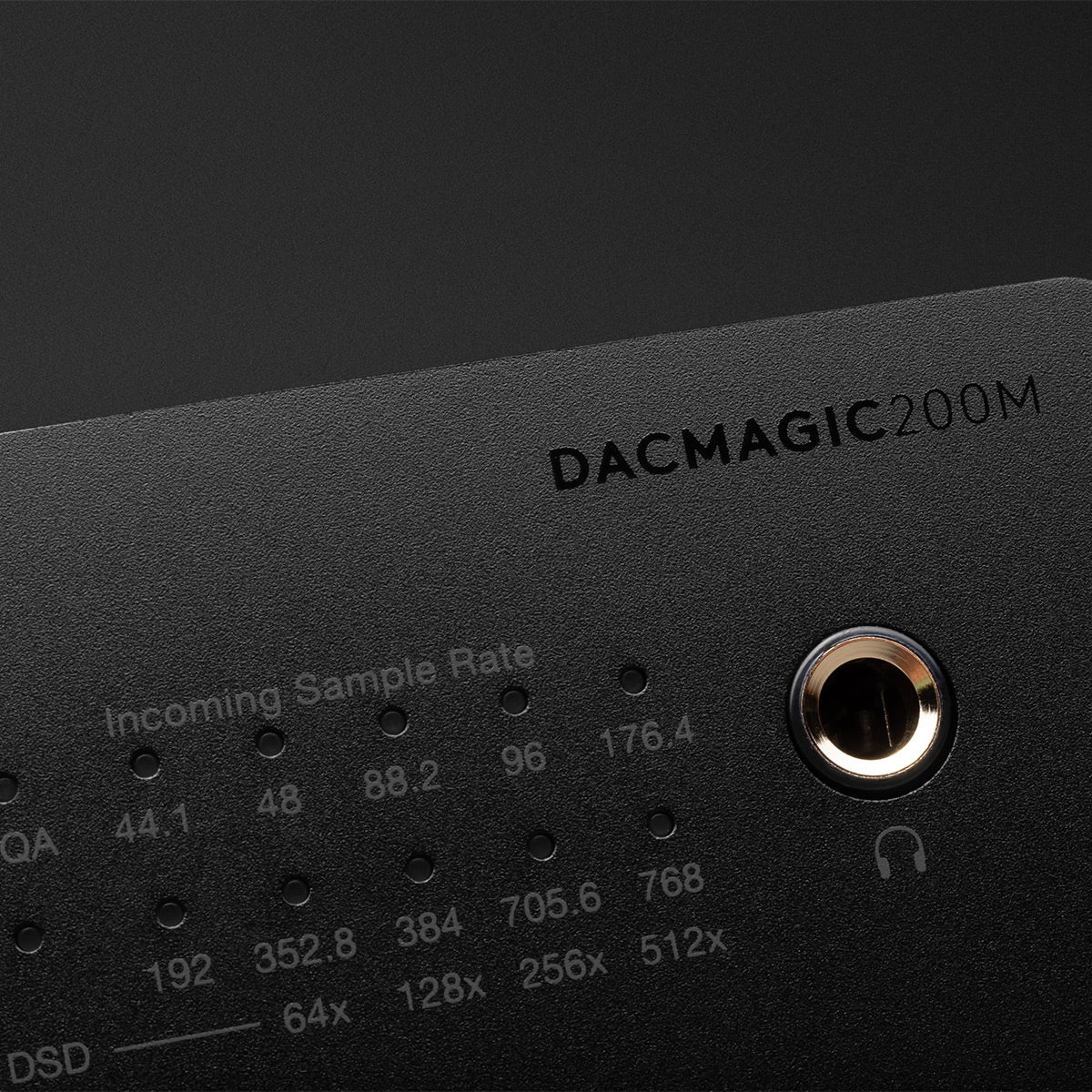 Cambridge Audio DacMagic 200M Digital-to-Audio Converter and Preamplifier with Bluetooth aptX (Limited Edition Black)